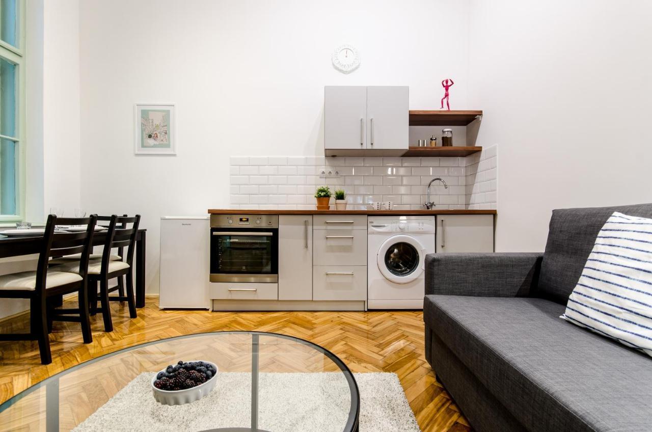 B63 2 Bedroom Apartment In Heart Of City Budapest Extérieur photo